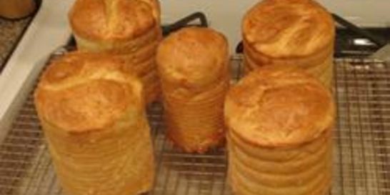 Кулич с изюмом