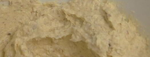 кулич с миндалем и изюмом. Шаг 10