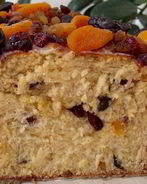 Пасхальный кулич с сухофруктами и орехами