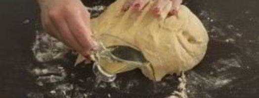 пасхальный кулич с сухофруктами и орехами. Шаг 10