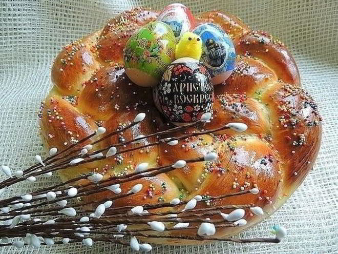 Рецепт пасхального венка с тройной начинкой