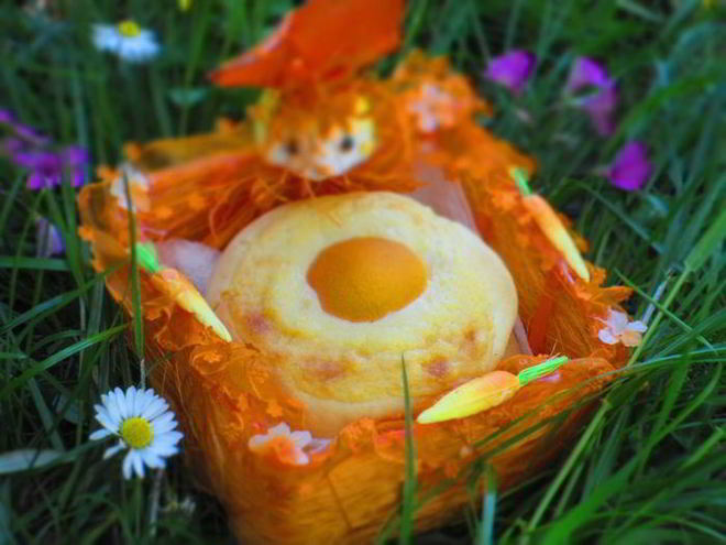 Рецепт пасхальных творожных булочек с заварным кремом и абрикосами