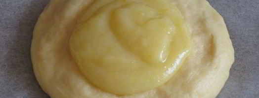 пасхальные творожные булочки с заварным кремом и абрикосами. Шаг 10