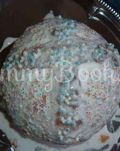 Румяный кулич пасхальный