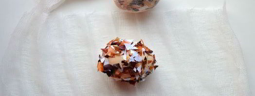 яйца варенные в луковой шелухе. Шаг 8