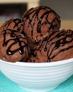 Шоколадно-ванильный сироп для десертов