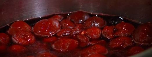 сметанная панна котта с вишневым соусом. Шаг 9