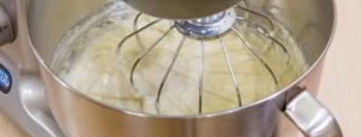 бисквитный рулет с брусничным суфле. Шаг 2