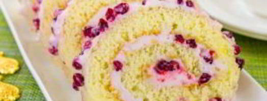 бисквитный рулет с брусничным суфле. Шаг 13