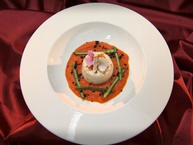 Рецепт куриного суфле с апельсиновыми цукатами на морковном пюре