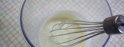 сливочно-вишневое суфле с творогом и шоколадом. Шаг 2