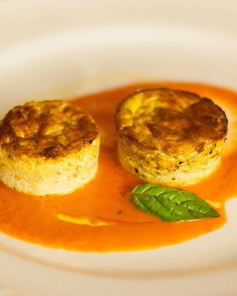 Суфле из кабачков с индейкой под соусом