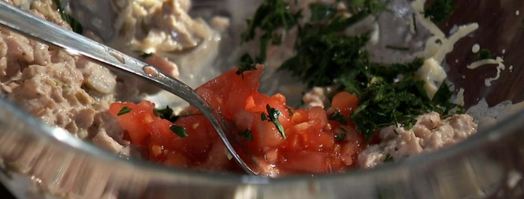 суфле из трески с медово-горчичным соусом и запеченными помидорами. Шаг 5