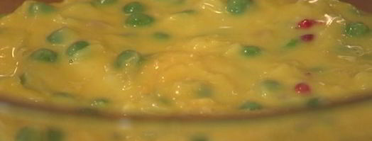 суфле с горошком, грюйером и розовым перцем. Шаг 7