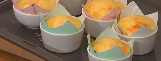 суфле с горошком, грюйером и розовым перцем. Шаг 11