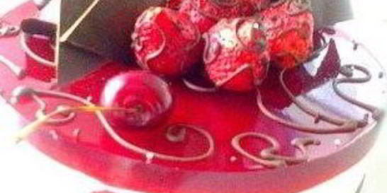 Торт-суфле с фруктами в желе