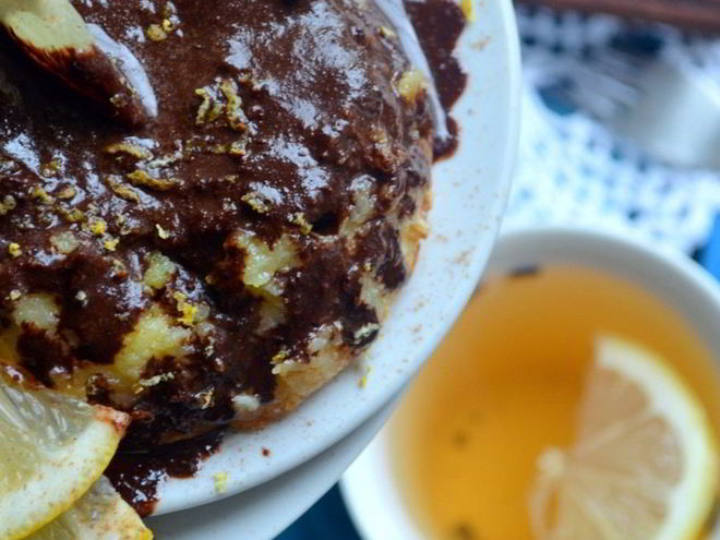 Рецепт творожно-лимонного суфле под растопленным шоколадом