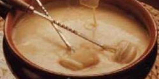 Сырное фондю из Швейцарии