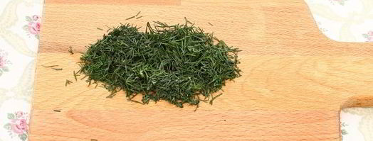 творог с чесноком и зеленью. Шаг 3