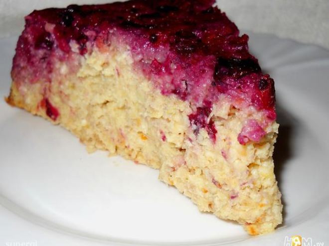 Рецепт творожного пудинга с апельсином и ягодами