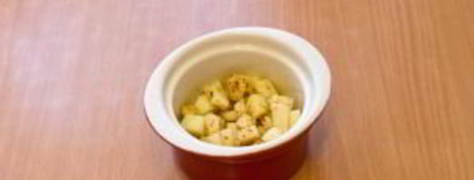 яблоки, запеченные под штрейзелем. Шаг 5