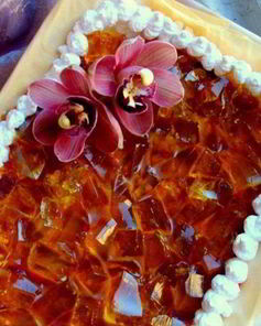 Янтарный мильфей с земляникой