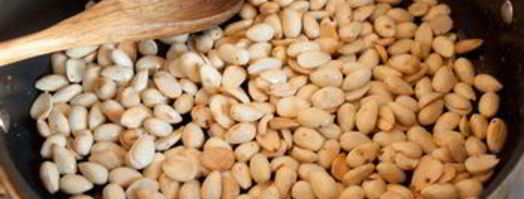 жареный миндаль с травами. Шаг 2