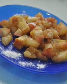 Жареные яблоки в карамели