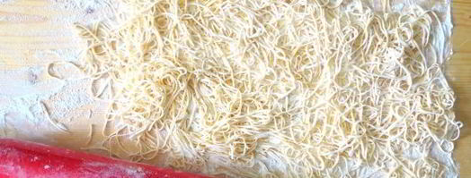 домашняя лапша двух видов. Шаг 13