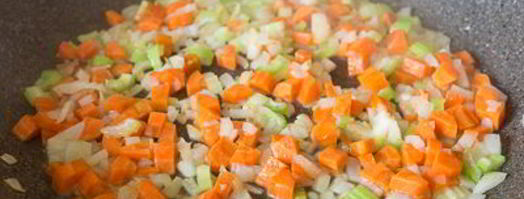 чечевица белуга с овощами. Шаг 6