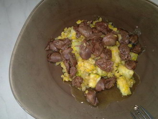 Рецепт чечевицы с кабачком, чеснок с сердцем кролика