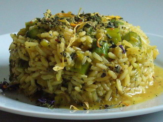 Рецепт горчичного риса со спаржей и пореем все дело в травках