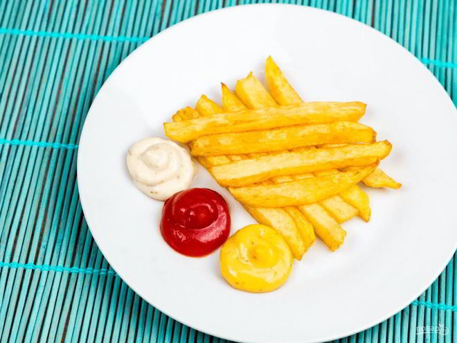 Рецепт картофеля фри без фритюрницы