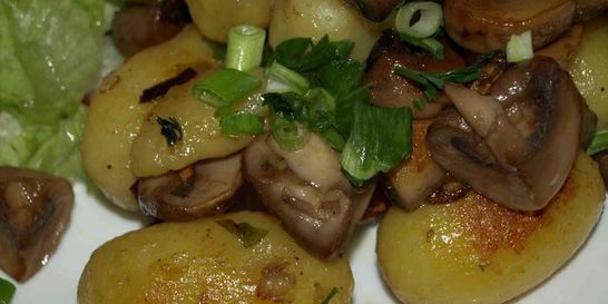 Картофель по-деревенски с грибами