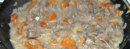 картофель с говядиной, фасолью и опятами. Шаг 2