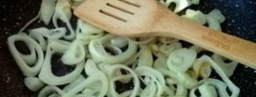 картофель с грибами на сковороде. Шаг 7