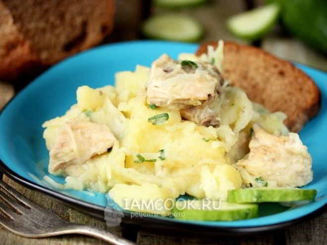 Рецепт картофеля с курицей и капустой в мультиварке