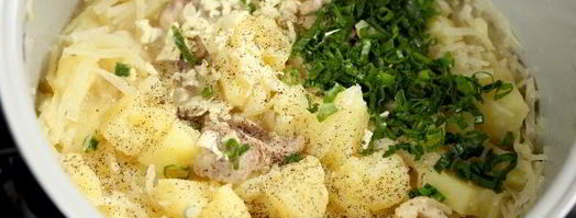 картофель с курицей и капустой в мультиварке. Шаг 5