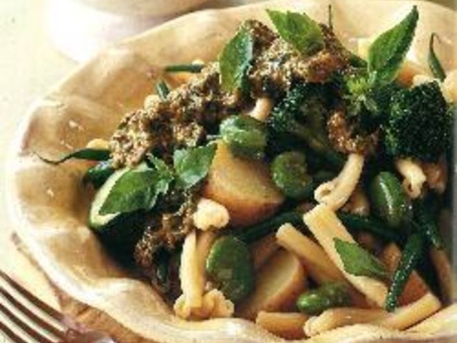 Рецепт картофеля с пастой, овощами и песто