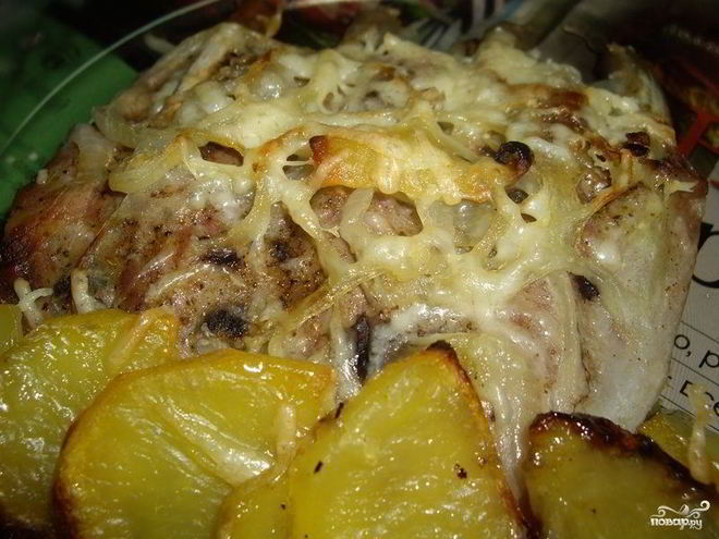 Рецепт картофеля с ребрышками в духовке