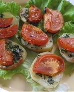 Картофель в духовке с помидорами