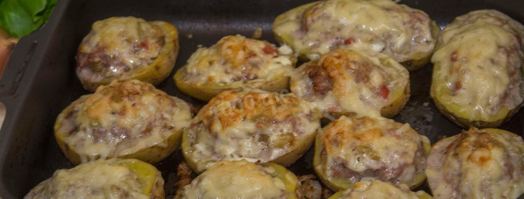 картофельные лодочки в духовке с начинкой фаршем. Шаг 14