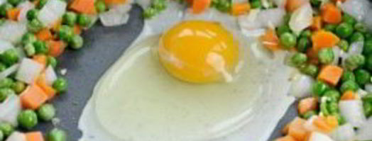 коричневый рис с яйцом и овощами. Шаг 2