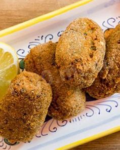 Крокеты с сыром и мясом