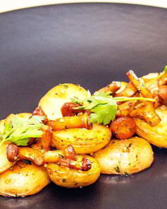 Мини-картофель с лисичками