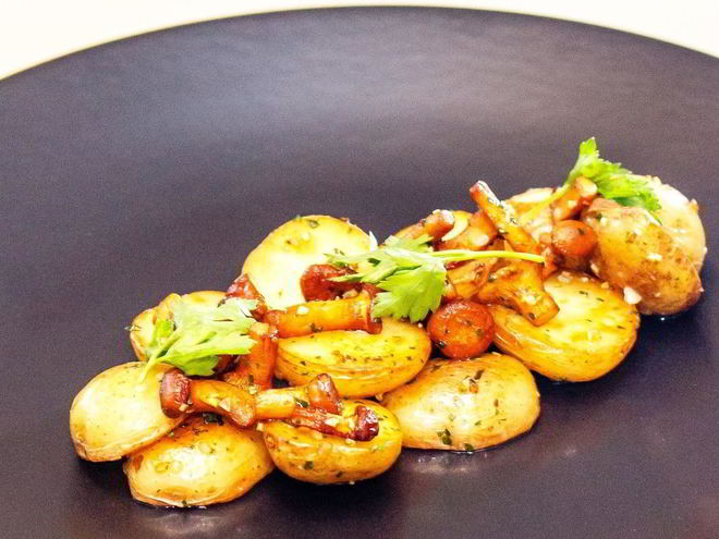 Рецепт мини-картофеля с лисичками