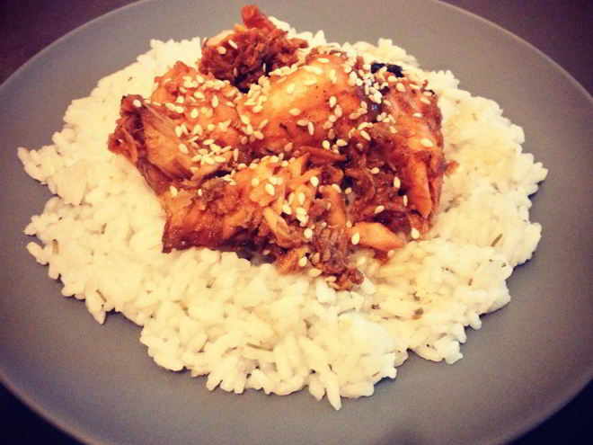 Рецепт отварного риса с семгой в кисло-сладком соусе