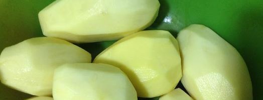 пататас бравас — картофель по-испански. Шаг 2