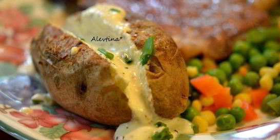 Печеный картофель с фетой