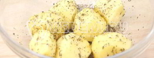 пряный картофель с салатом. Шаг 3